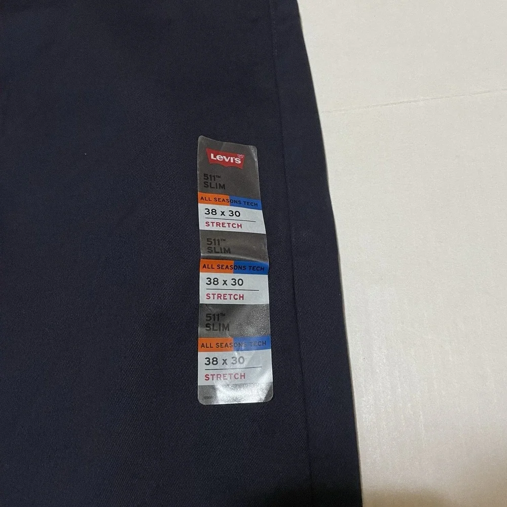 New Levi's 511 Slim Pants Mens 38 X 30 Navy Blue All Seasons Tech Stretch Chinos